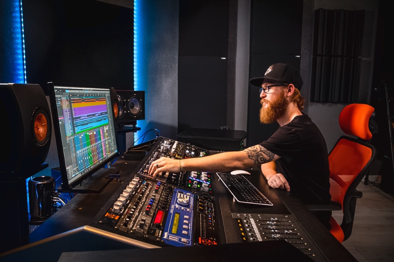 Scott Banks at Dancefair for Abbey Road Institute